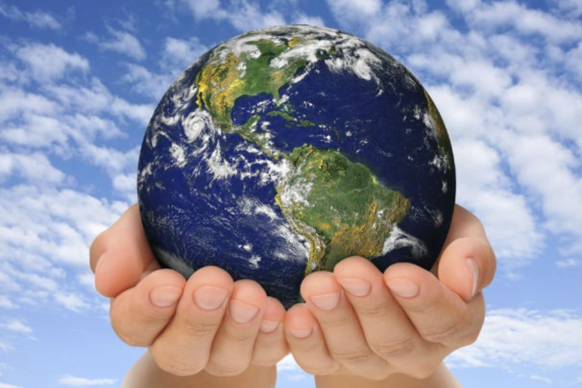 Read more about the article How to Save the Planet (And Yourself) in 10 Minutes a Day: The Surprising Link Between Personal Growth and Climate Action